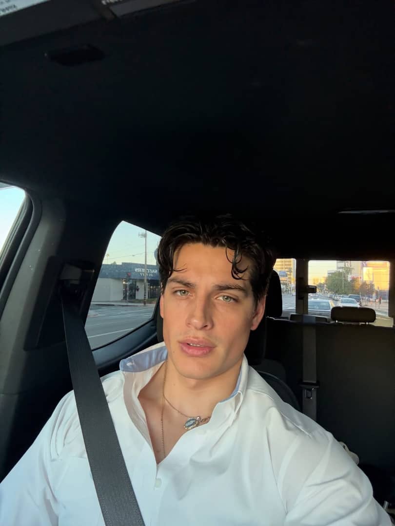 Cameron Porras — photo 2